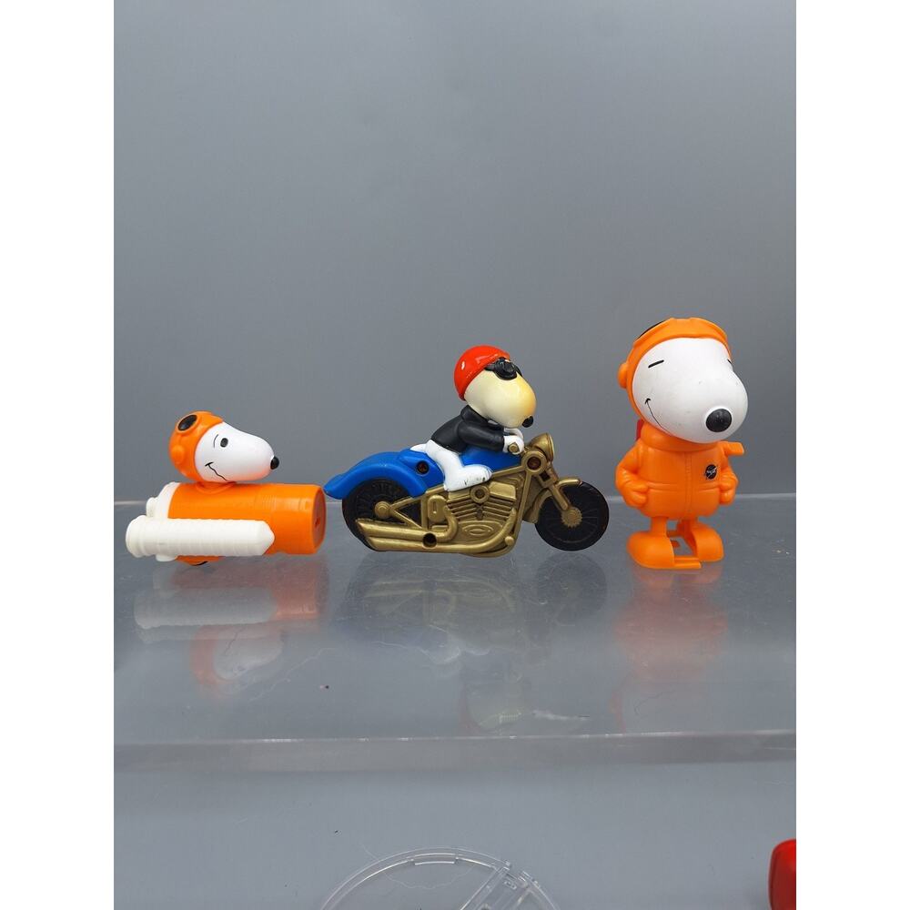 McDonald’s Happy Meal Toys 2019 Snoopy NASA and Space Rocket, Joe Cool (BK) 2005